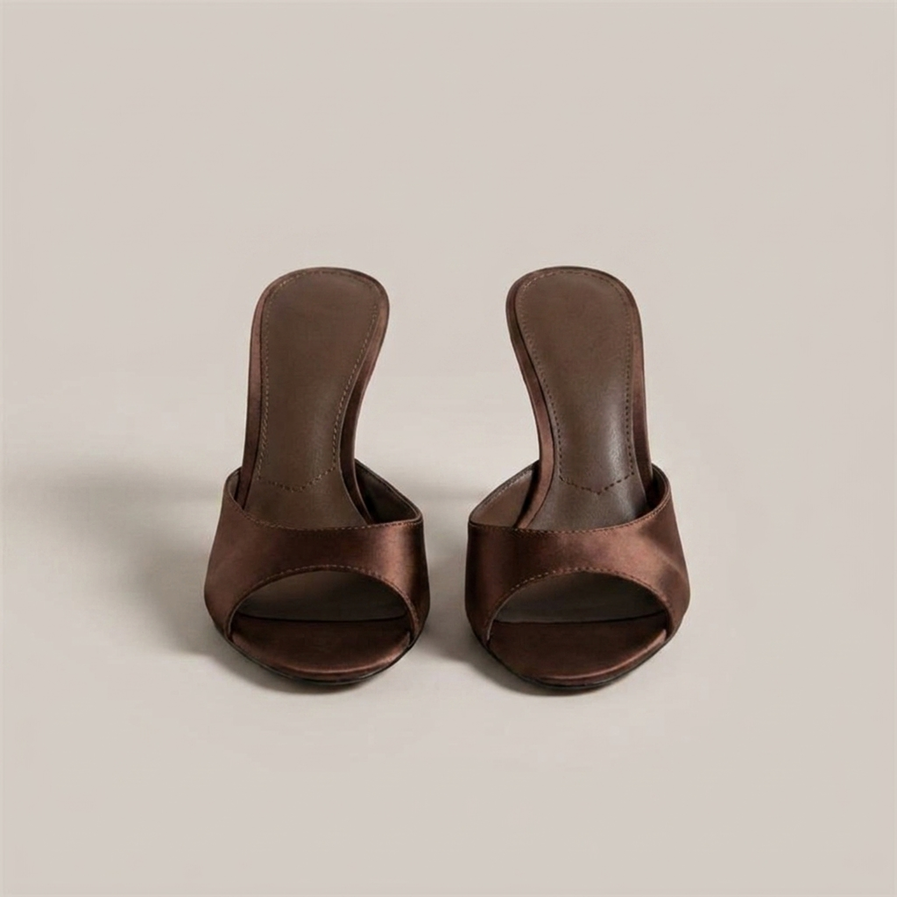 ITERPUB::cold-berlinde-15662286733638::02-variant-brown