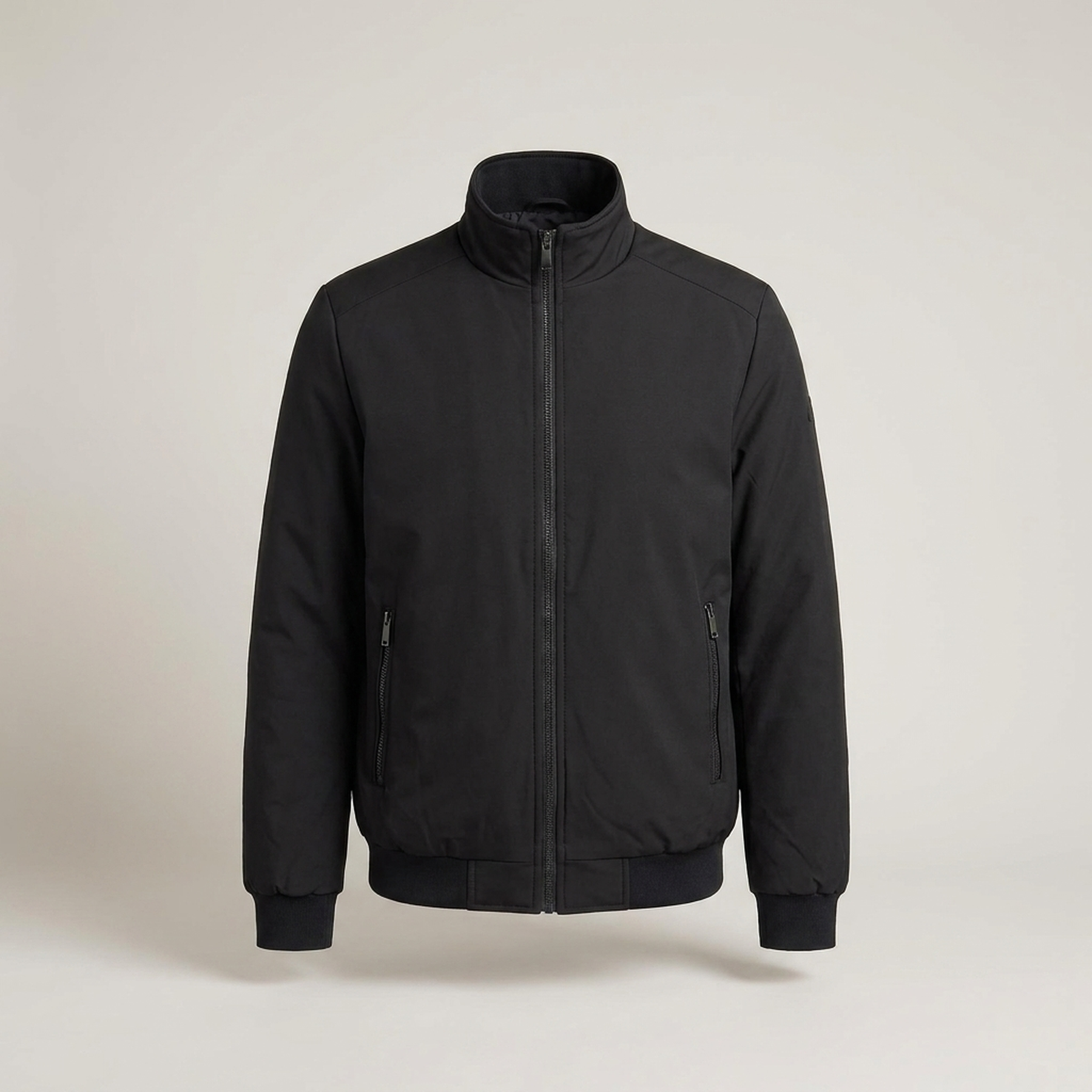 ITERPUB::cold-berlinde-15668690387270::03-variant-black