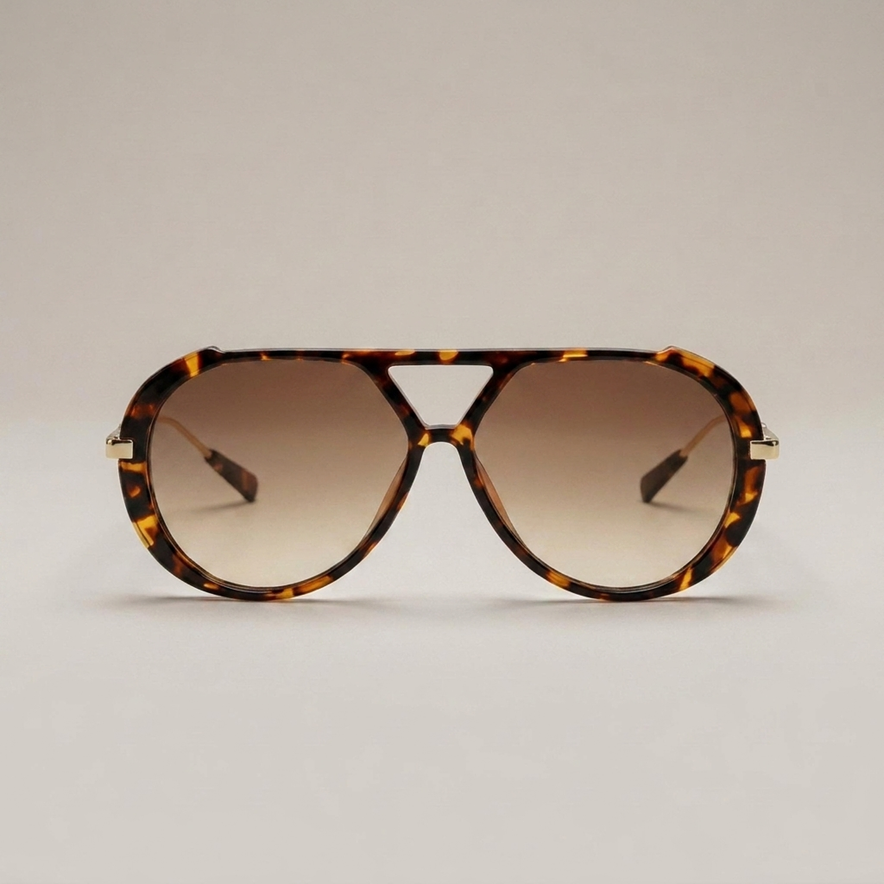 ITERPUB::cold-berlinde-15662300135750::03-variant-brown