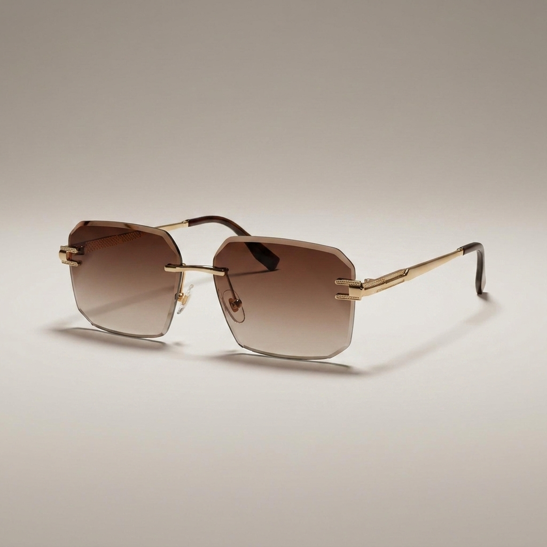 ITERPUB::cold-berlinde-15662282735942::03-variant-brown