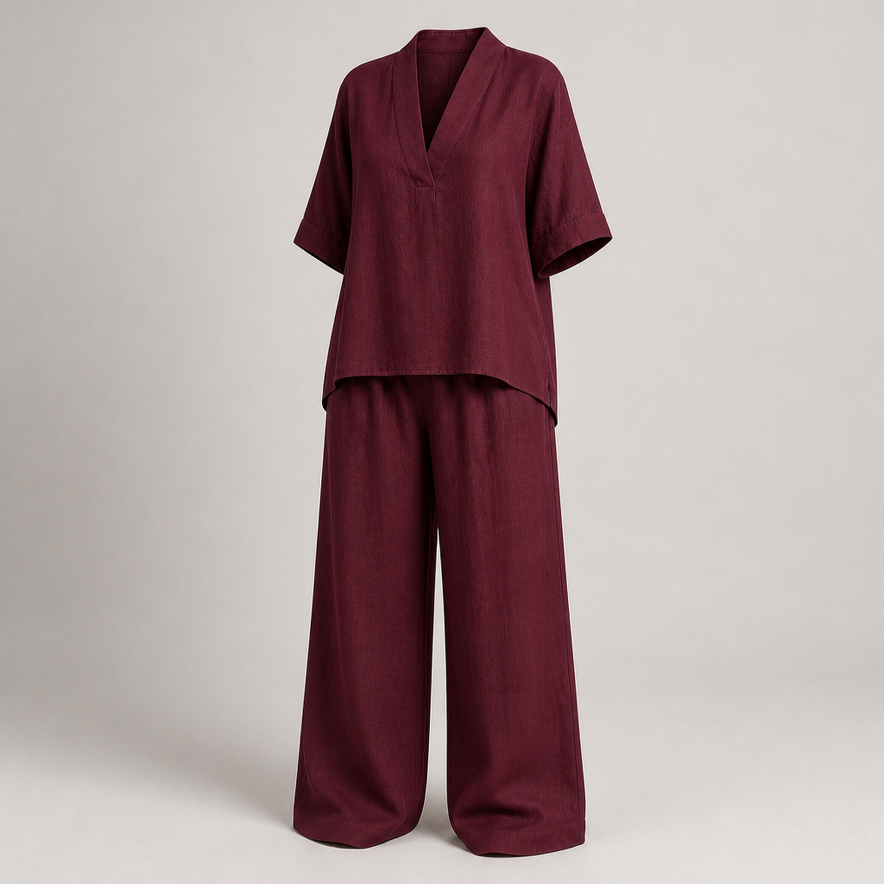ITERPUB::cold-berlinde-15662292992326::05-variant-bordeaux-red