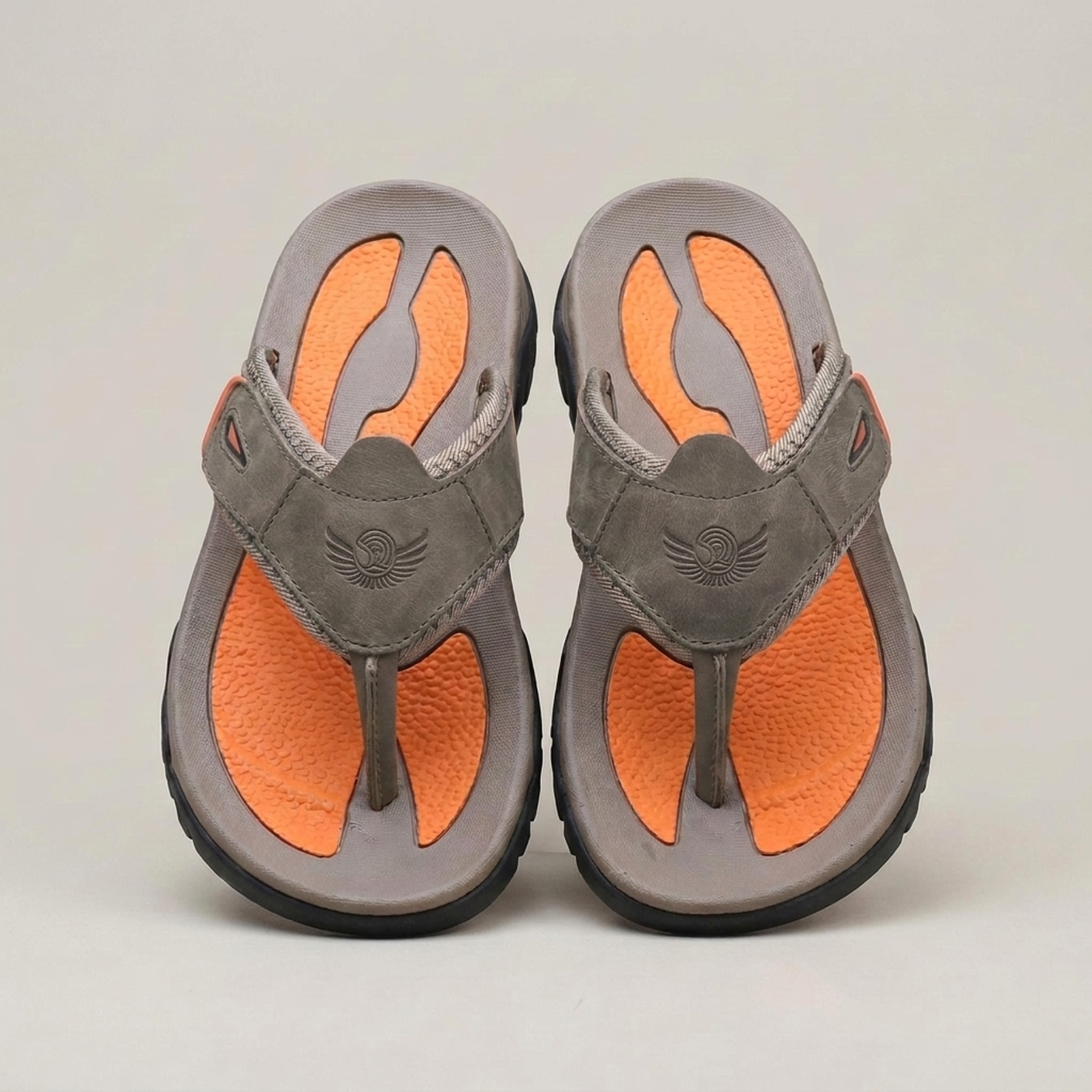 ITERPUB::cold-berlinde-15662284013894::05-variant-grey