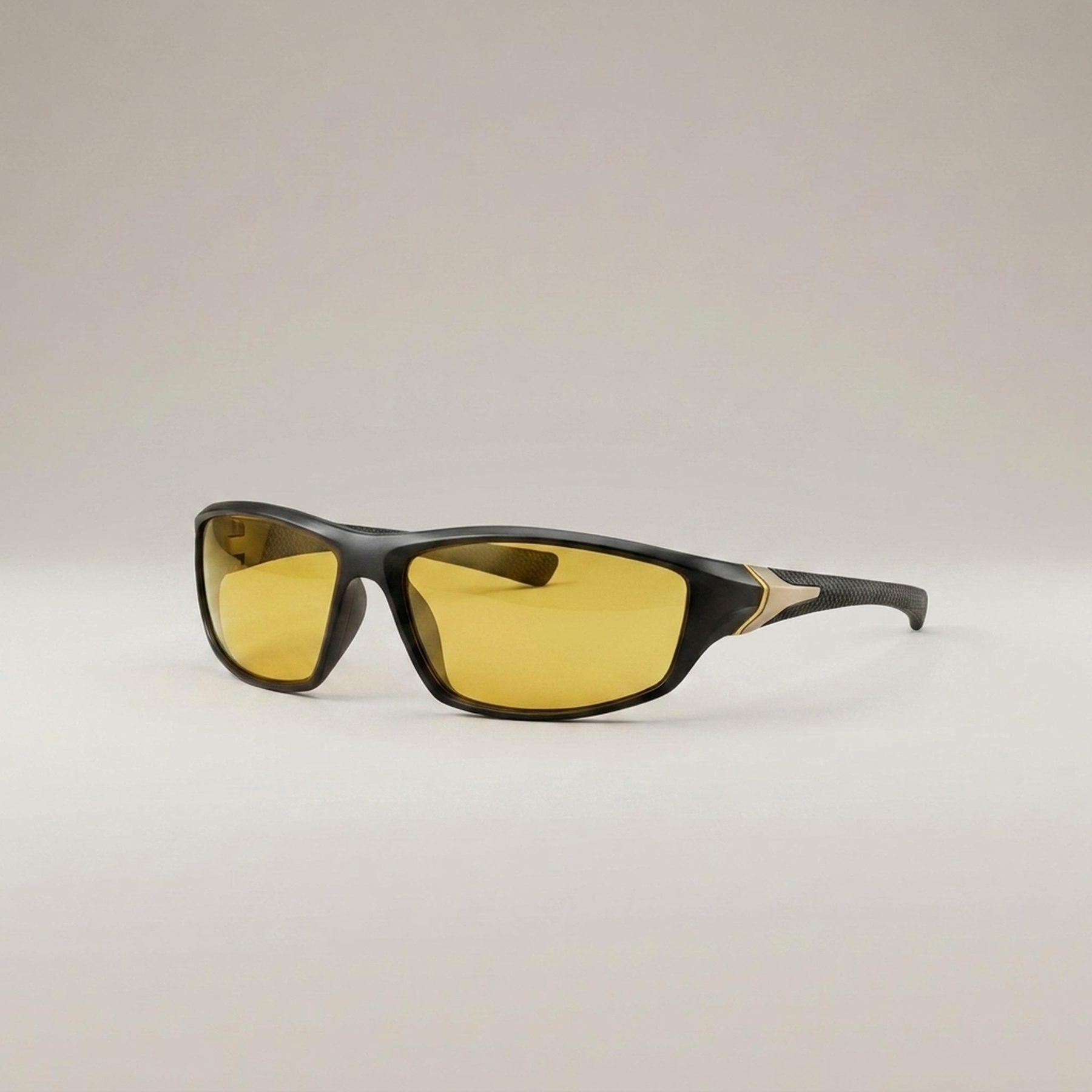 ITERPUB::cold-berlinde-15662278934854::08-variant-soot-yellow