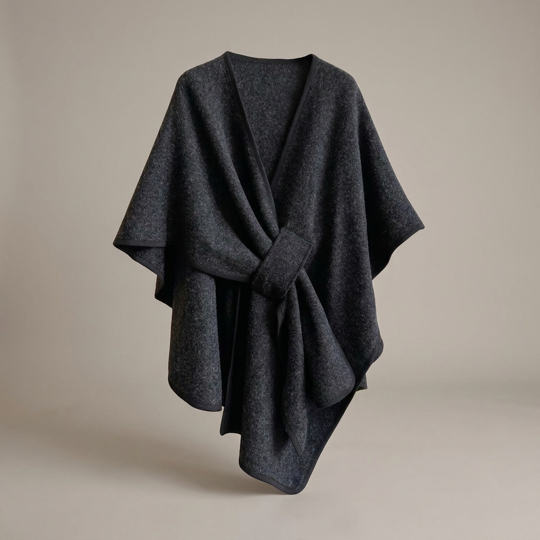 ITERPUB::cold-berlinde-15662278017350::09-variant-black