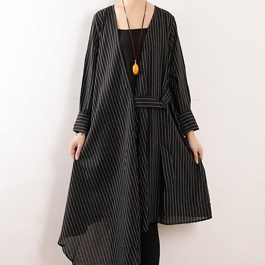 Gestreiftes Maxikleid Mit Bindegürtel