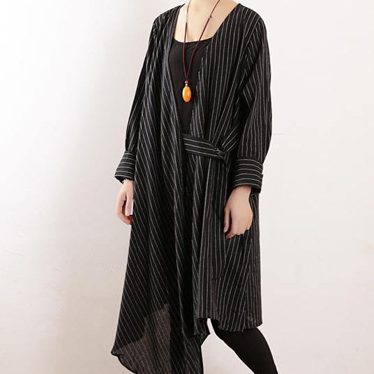 Gestreiftes Maxikleid Mit Bindegürtel