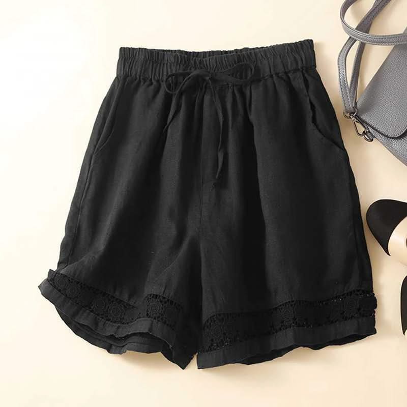 Rica Shorts mit Spitzenbesatz
