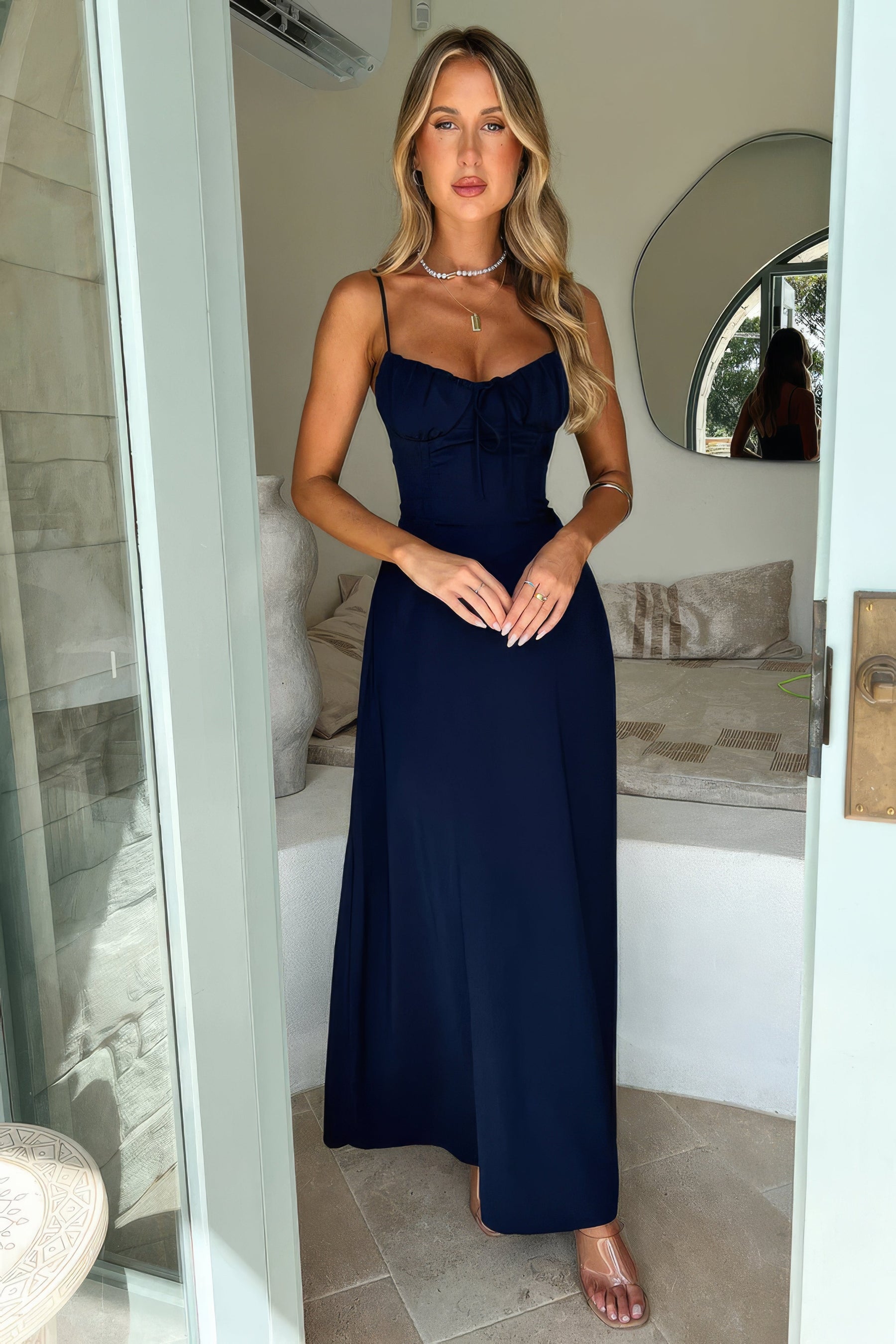 Fließendes Maxikleid