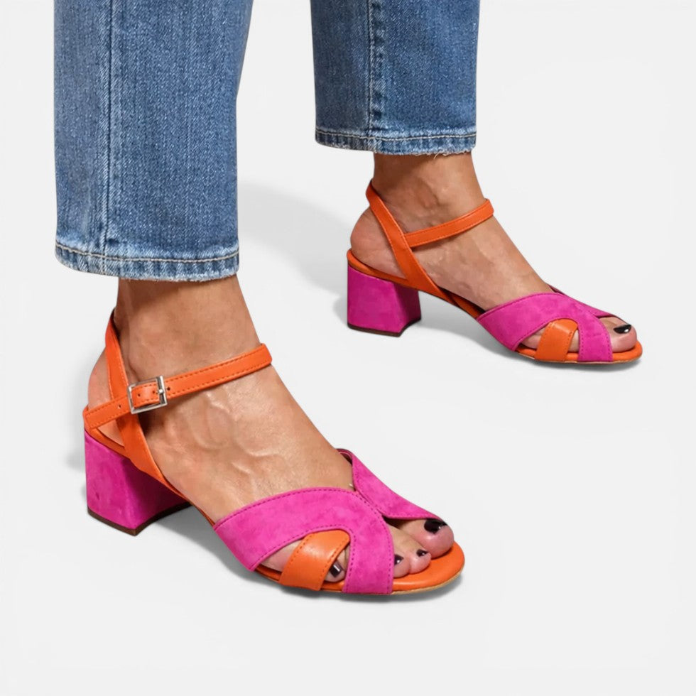 Sandaletten mit Blockabsatz in Pink