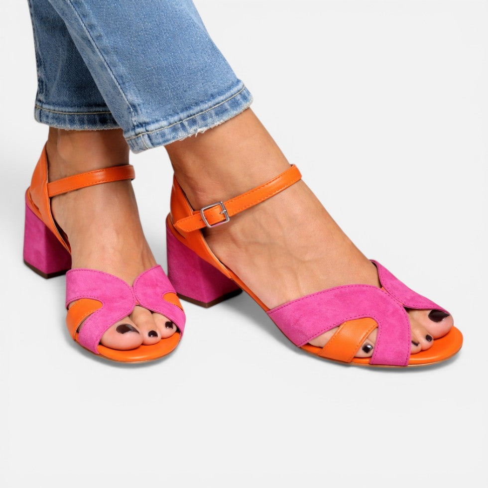 Sandaletten mit Blockabsatz in Pink