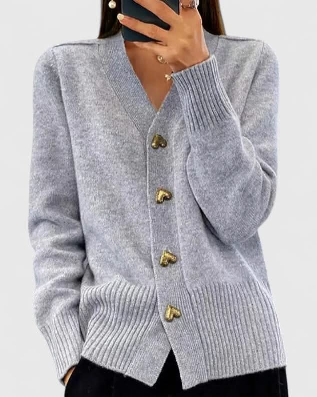 Elegante Jacke mit Herzknöpfen