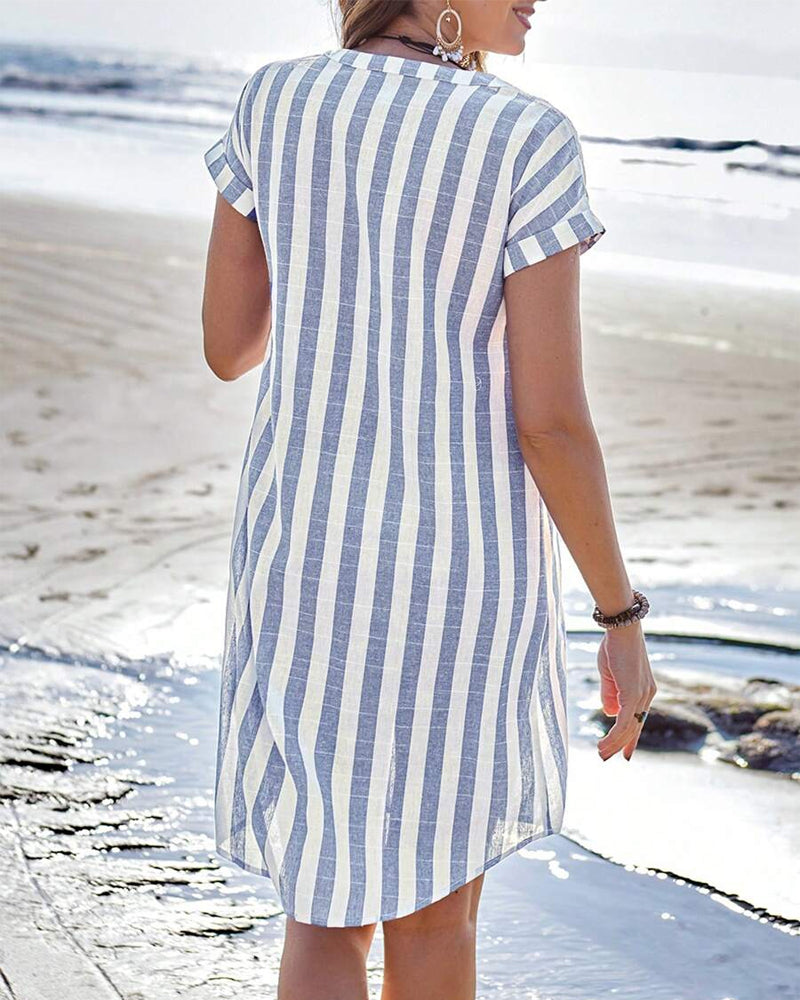 Gestreiftes Midi-Hemdkleid