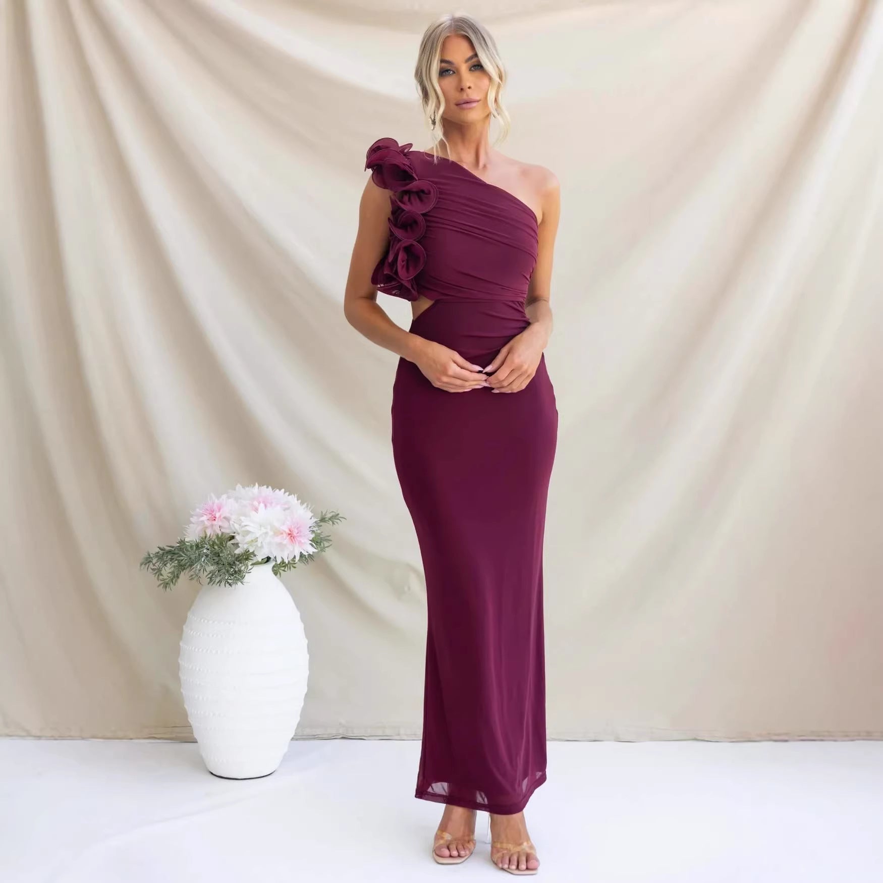 One-Shoulder-Maxikleid mit Rüschen