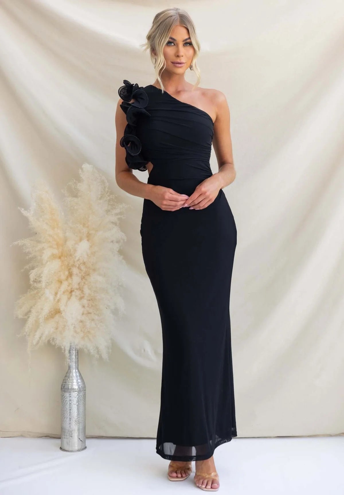 One-Shoulder-Maxikleid mit Rüschen