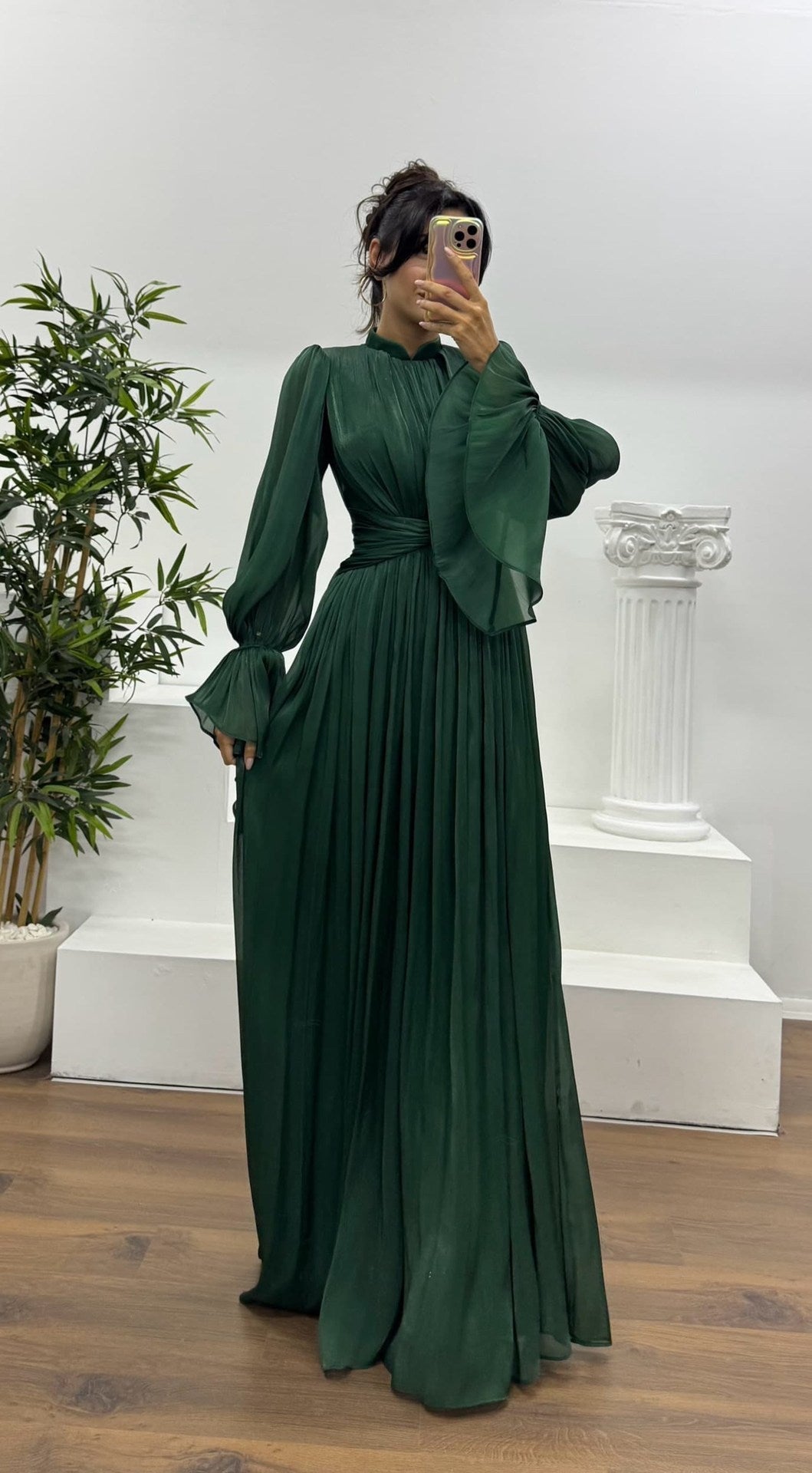 Plissee-Maxikleid für Hochzeitsgäste