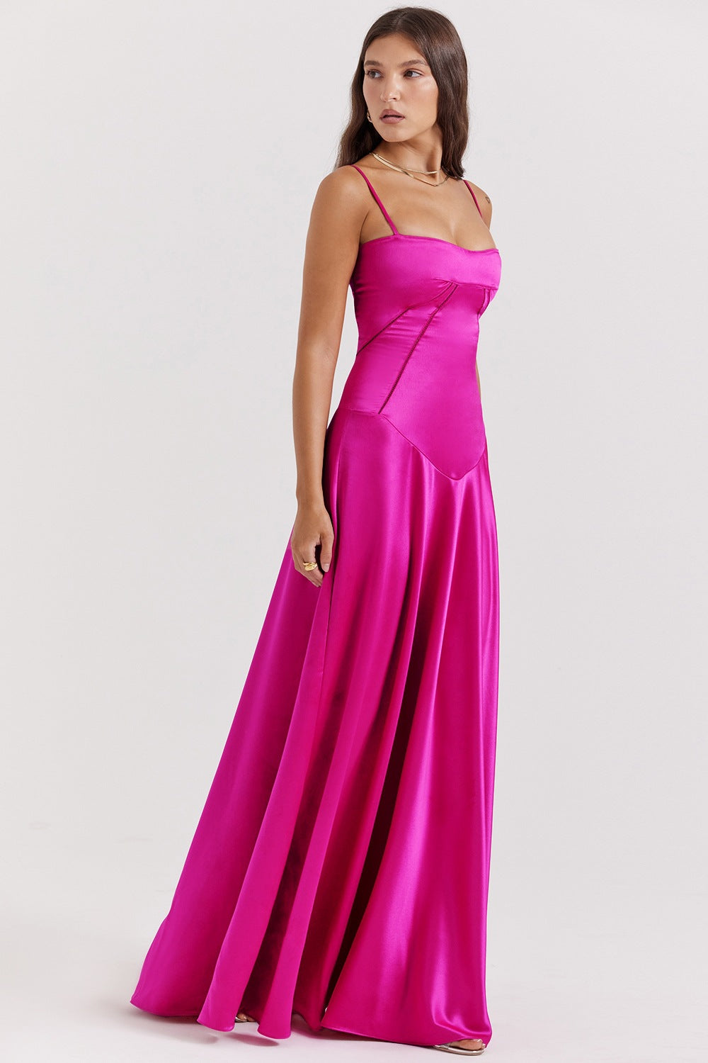 Maxikleid mit Spaghettiträgern
