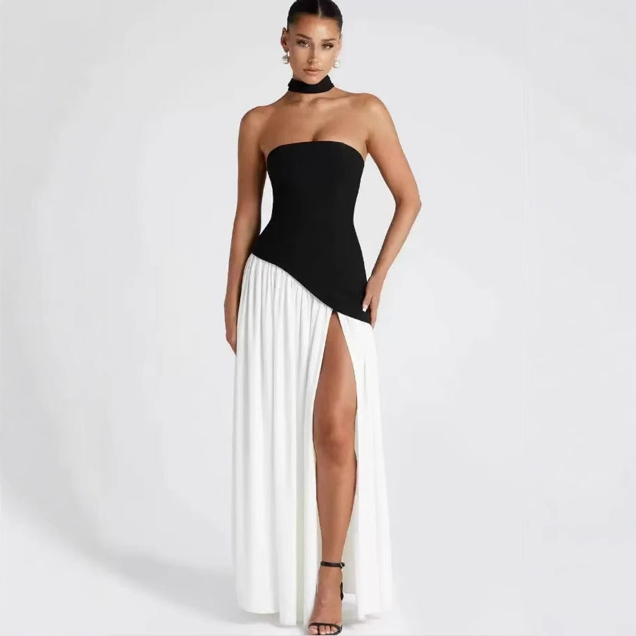 Trägerloses Maxikleid mit Beinschlitz