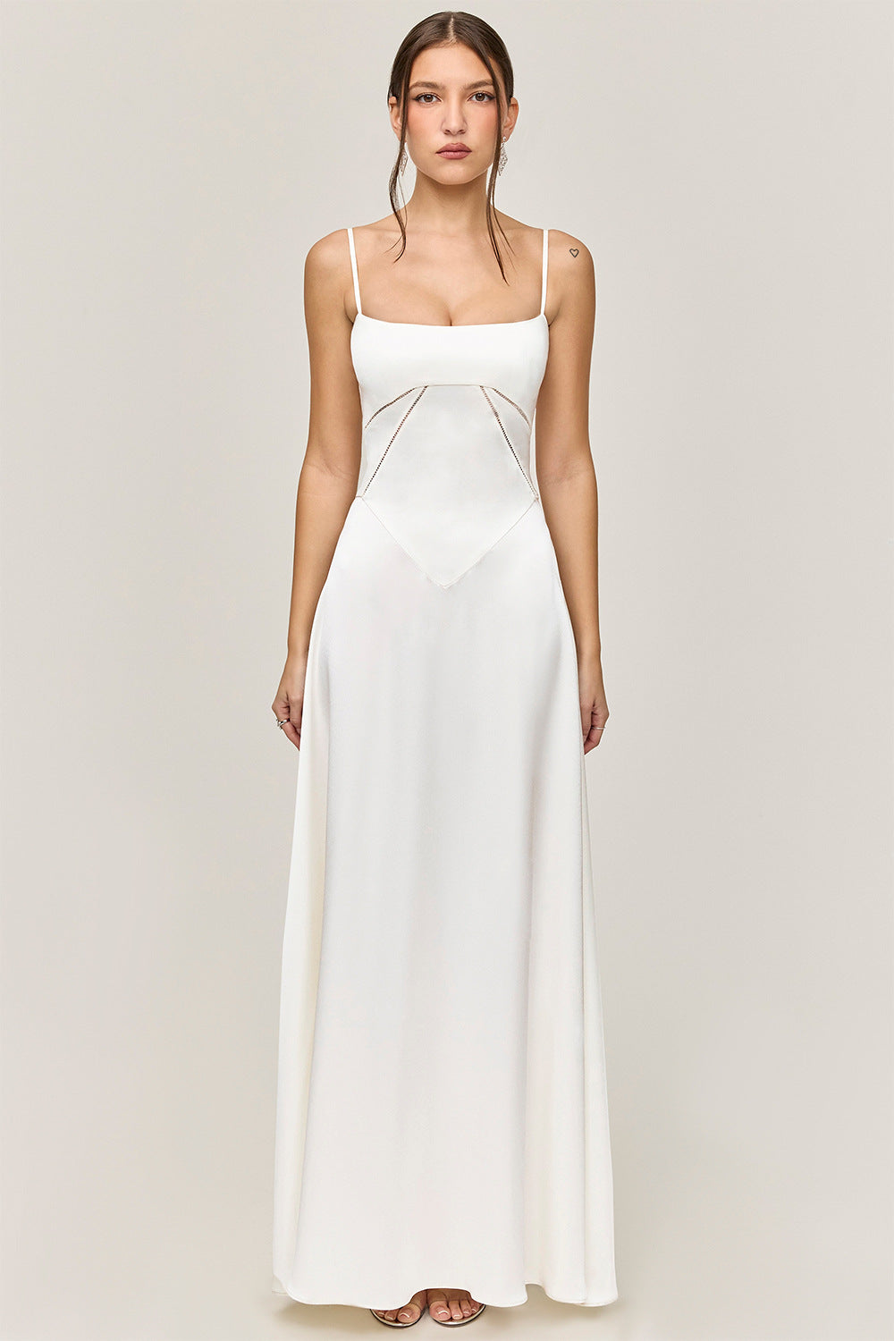 Maxikleid mit Spaghettiträgern