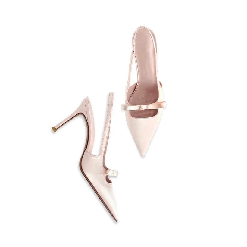 Spitze Slingback-Pumps