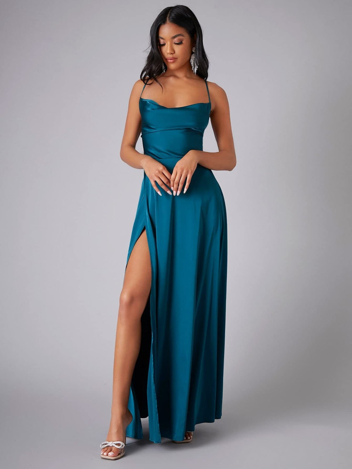 Elegantes Maxikleid mit Beinschlitz