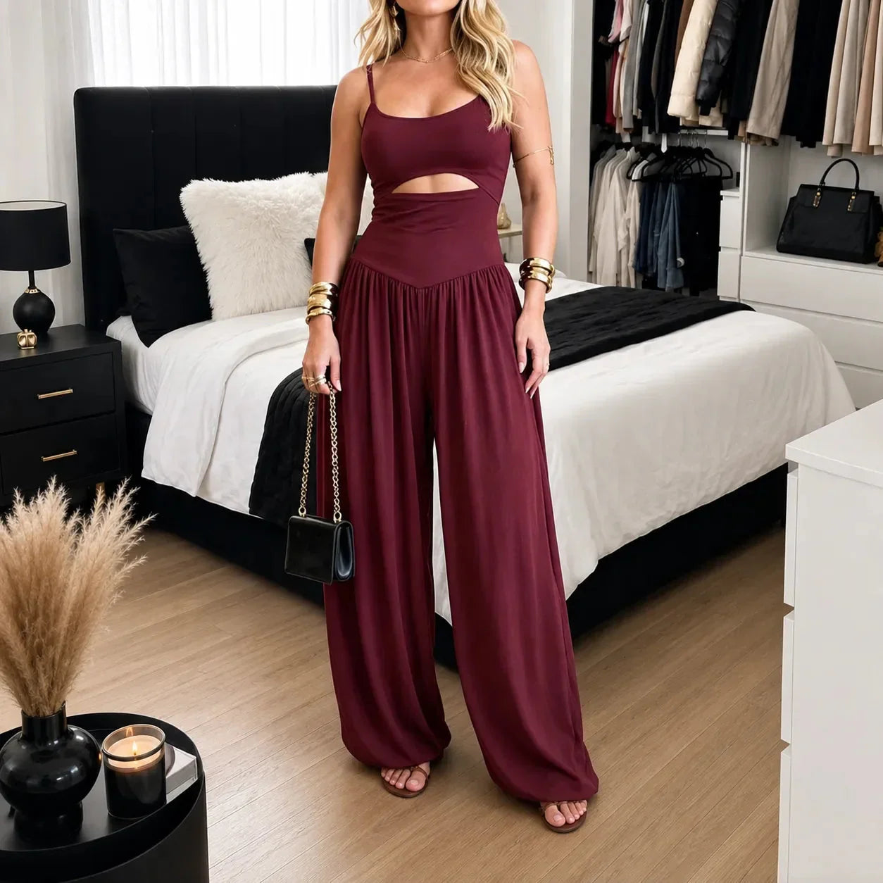 Jumpsuit mit Taillenausschnitt