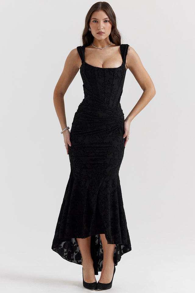Raffiniertes Maxikleid mit Raffungen