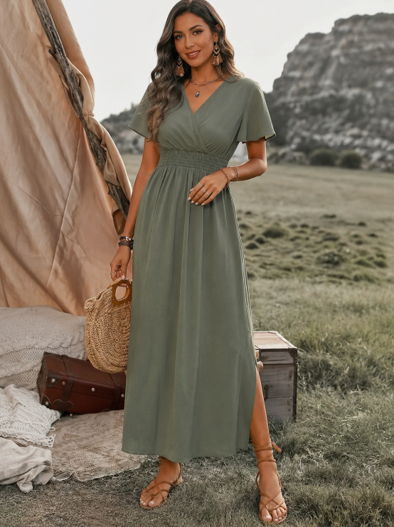 Maxikleid mit Wickelausschnitt