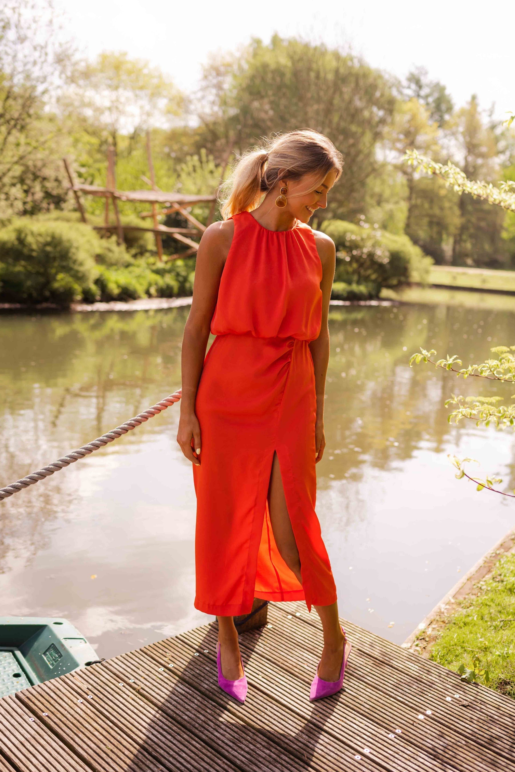 Midikleid mit Seitenschlitz