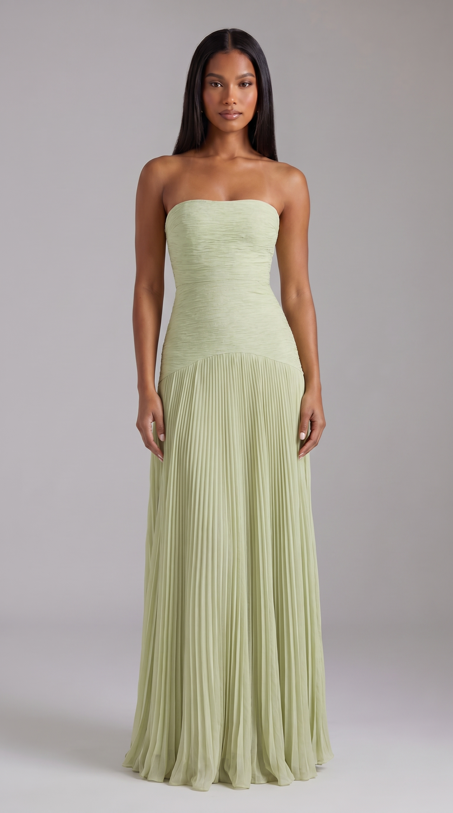 Salbeigrünes Maxikleid