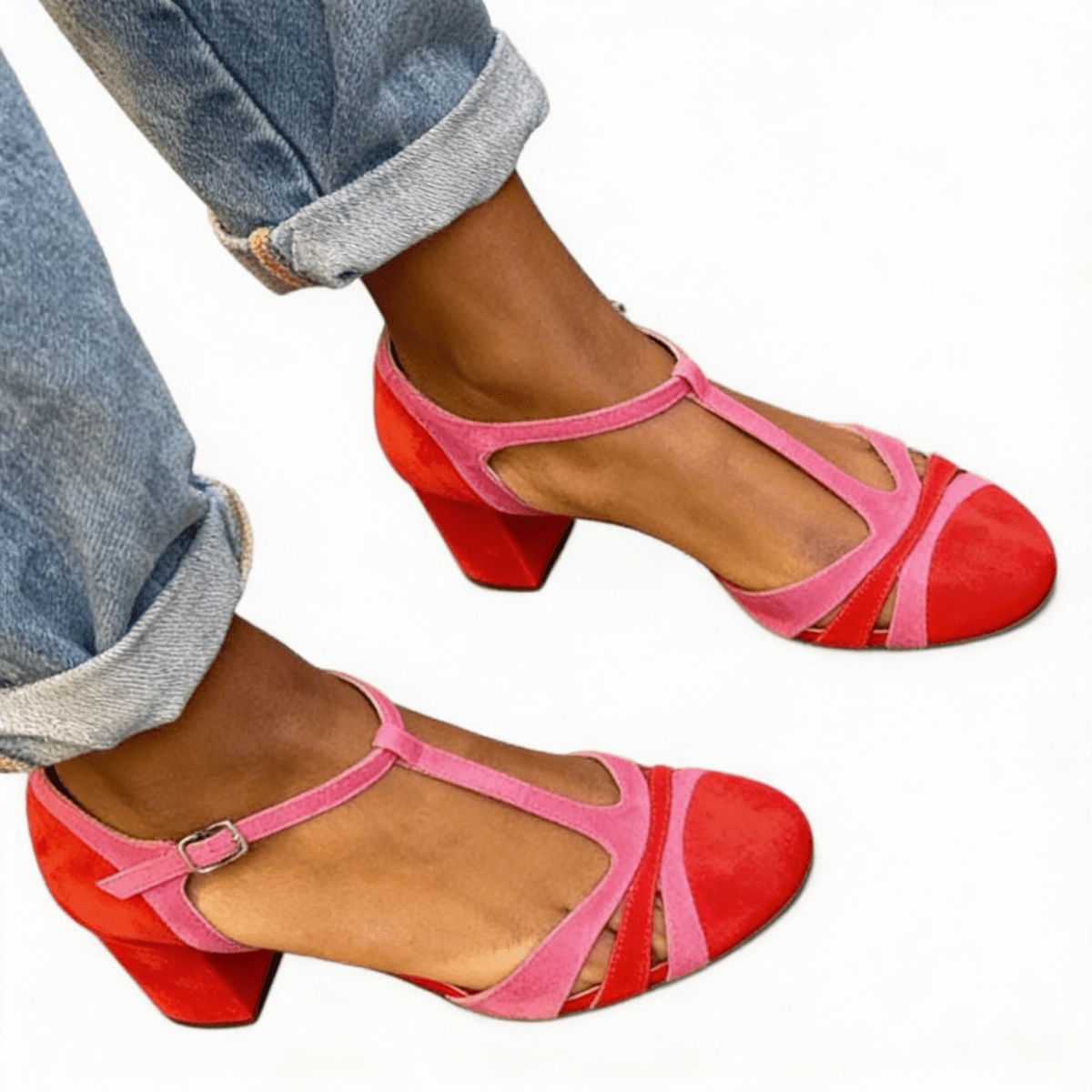 Stilvolle Sandalen mit Blockabsatz und femininem Design