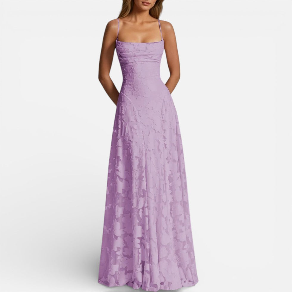 Maxikleid mit ausgestelltem Rock