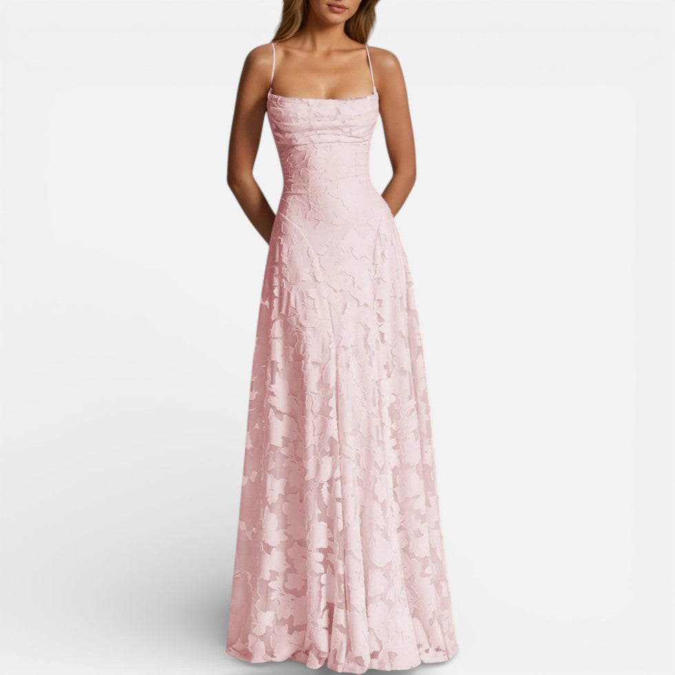 Maxikleid mit ausgestelltem Rock