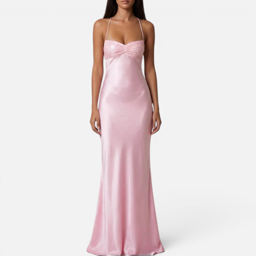 Perlenbesetztes Neckholder-Maxikleid