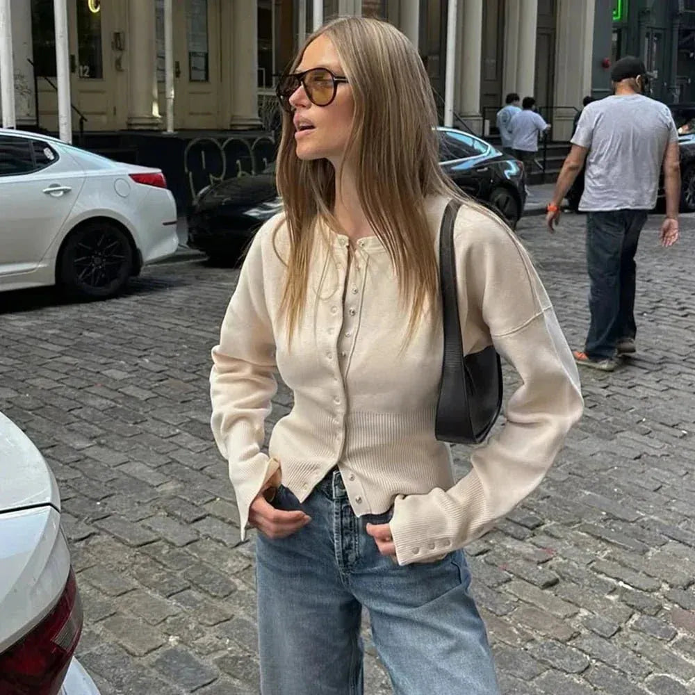 Kurz Geschnittene Strickjacke