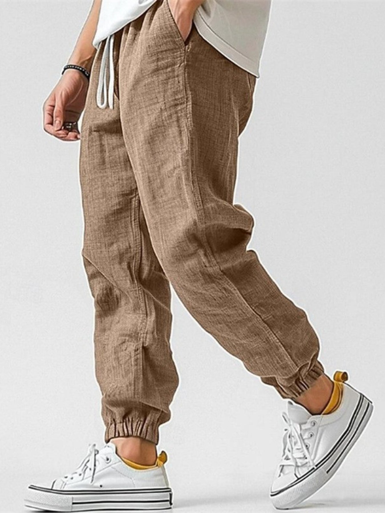Freizeit-Jogger In Schmaler Passform