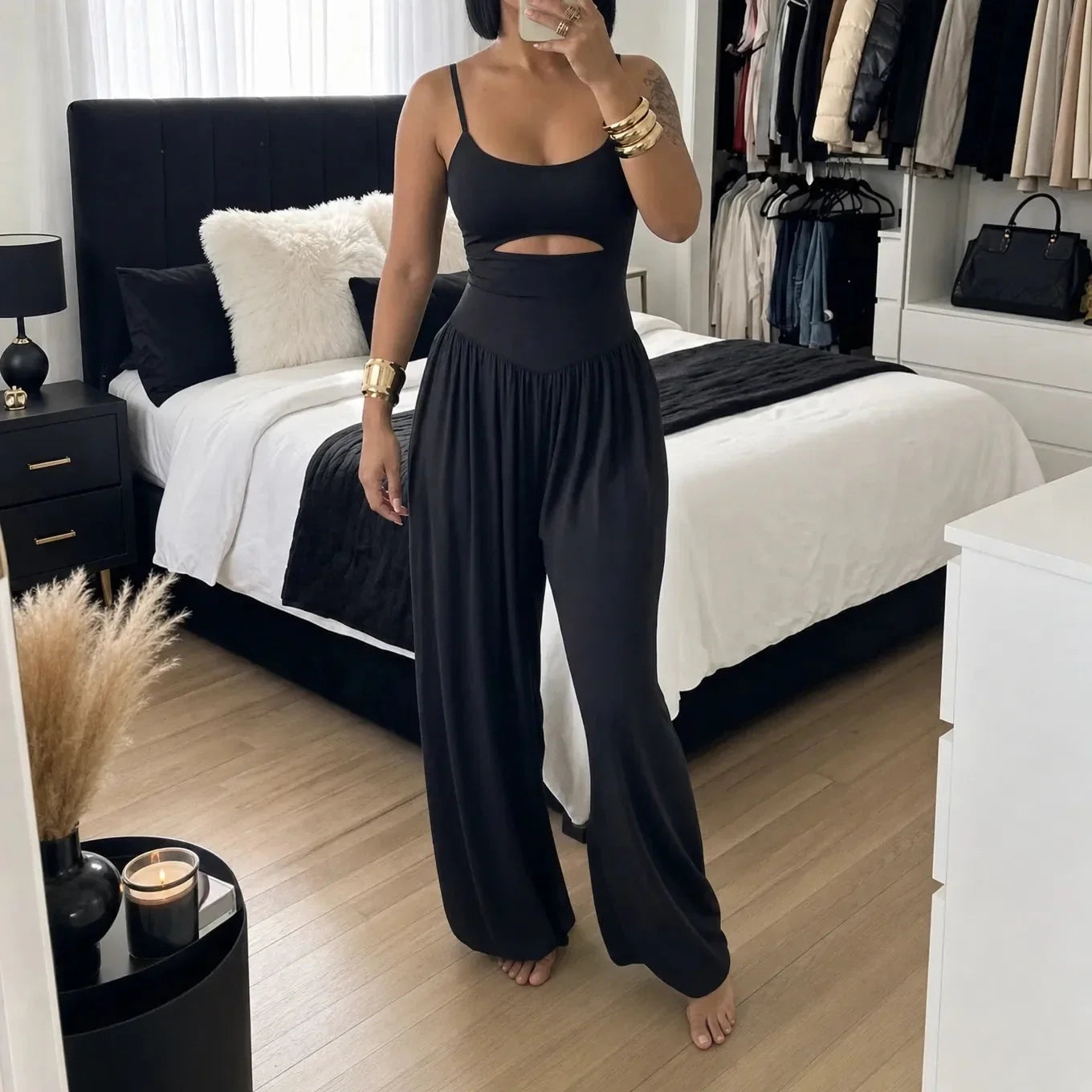 Jumpsuit mit Taillenausschnitt