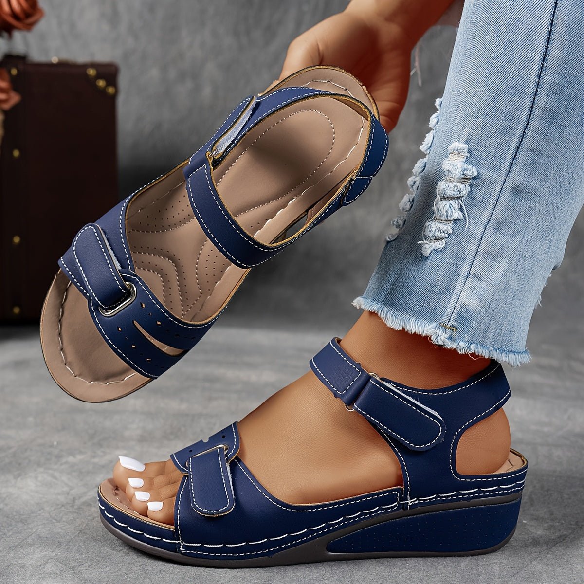 Damen-Komfortsandalen mit Keilabsatz